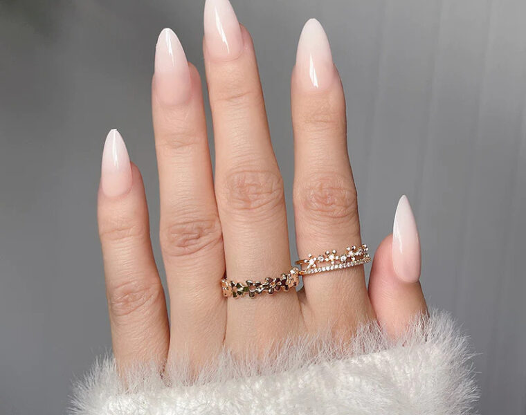 Betty Cora French tip glitter press-on nails
